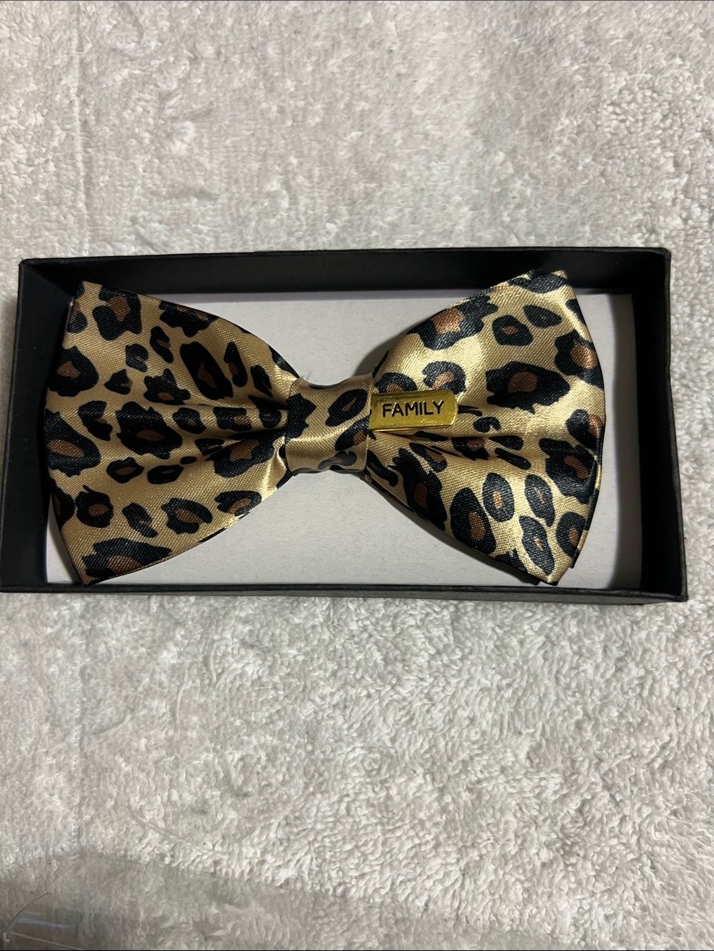 Tytus Bow Tie “Family” Kids Leopard Print Bow Tie - Gold & Black - Picture 2 of 2